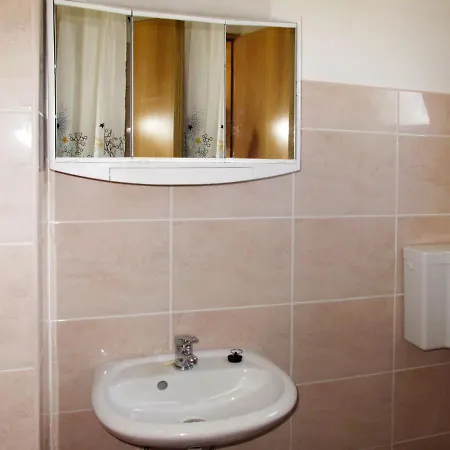Lukeni-2 By Interhome Apartment Vinjerac