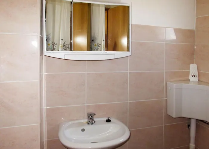 Lukeni-2 By Interhome Apartmán Vinjerac