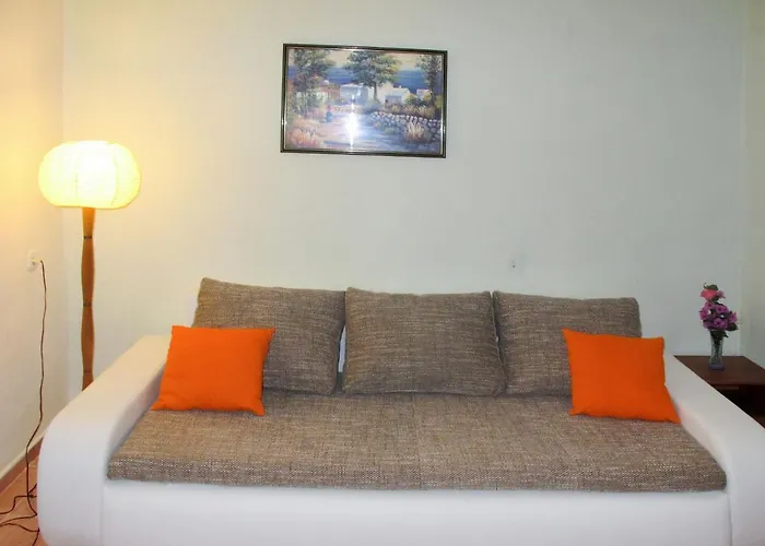 Lukeni-2 By Interhome * Виньерац